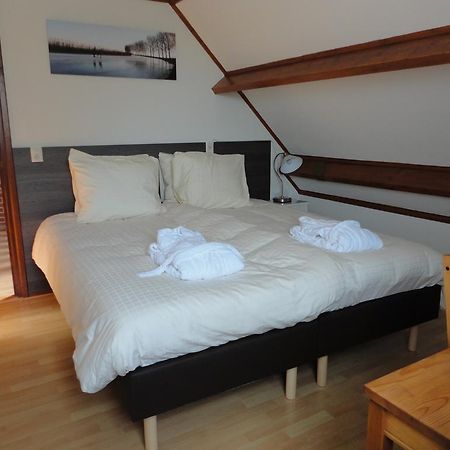 Bed and Breakfast Nicolaashoeve Beemster Noordbeemster Exterior foto