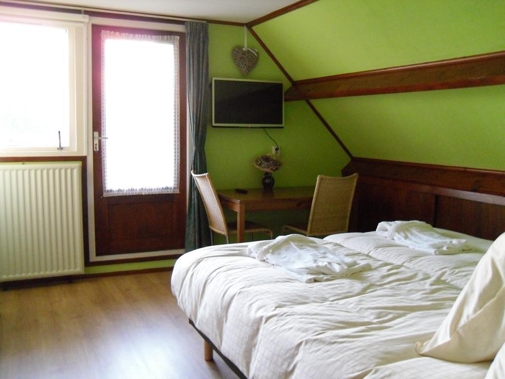 Bed and Breakfast Nicolaashoeve Beemster Noordbeemster Zimmer foto
